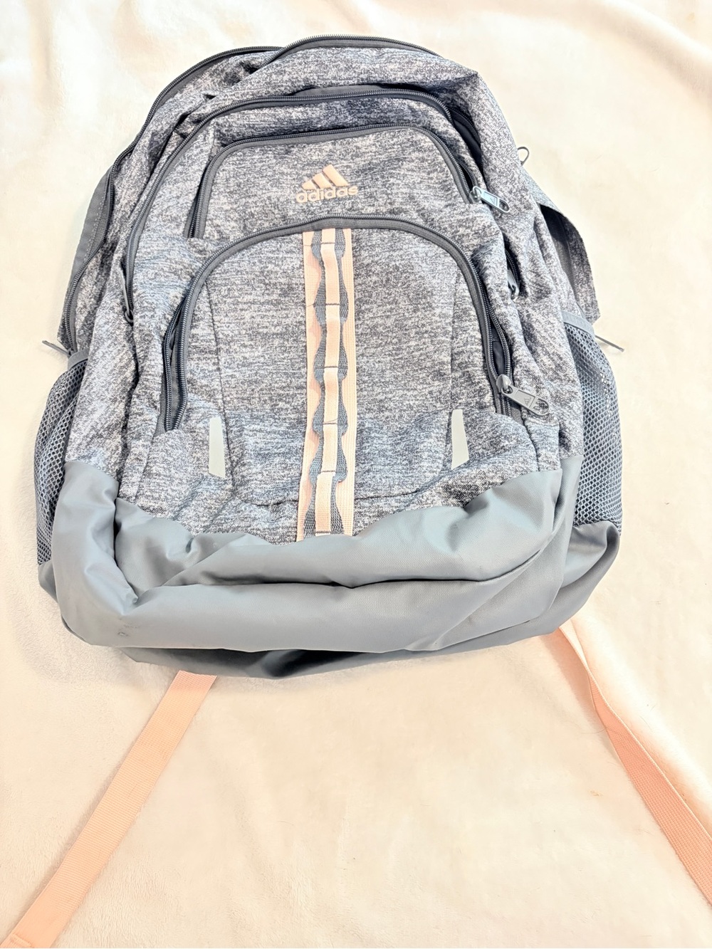 Adidas Backpack 🎒 🪸